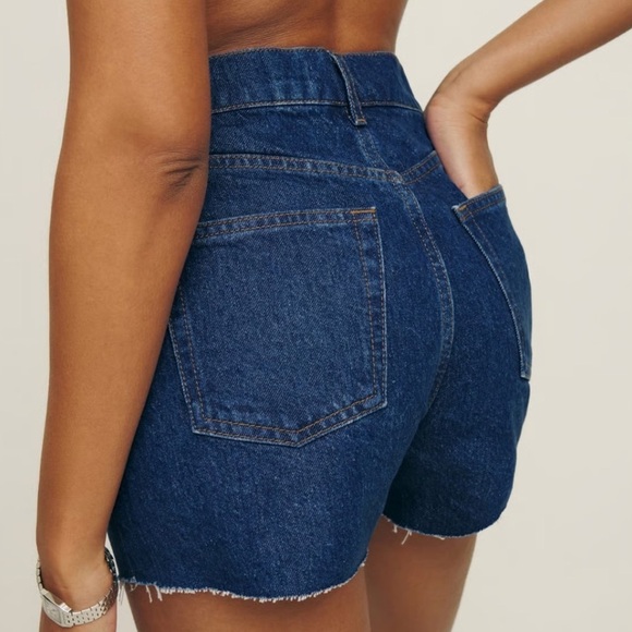 NWT Reformation Charlene High Rise Cutoff Denim Jean Shorts Cesme Dark Blue - Picture 3 of 8